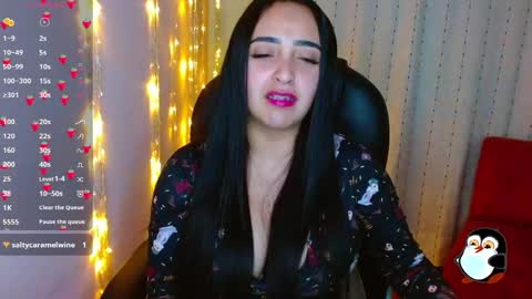 Snapshot of anniehh_ chatting on 01.17.25 Annie Independent model Hello all offline tokens are appreciated thank you for your support.33 online show from 01.17.25
