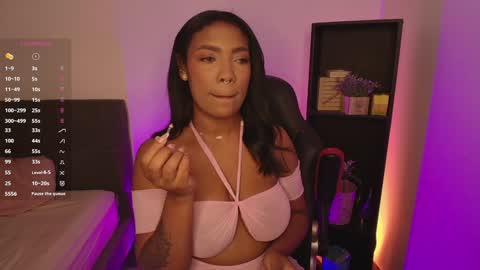 Snapshot of anniejasmin_ chatting on 12.02.24 A N N I E online show from 12.02.24