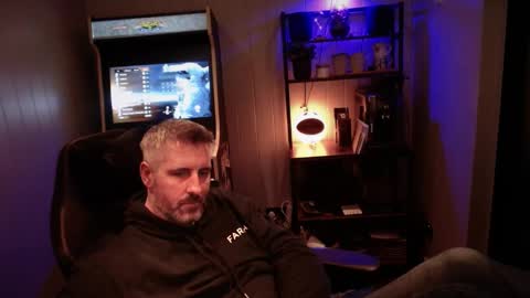 Snapshot of anonymousblokeuk chatting on 03.06.25 anonymousblokeuk online show from 03.06.25