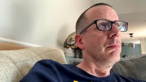 Snapshot of anonymousfrederick76 chatting on 10.05.25 anonymousfrederick76 online show from 10.05.25