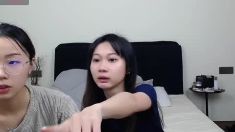 Snapshot of antoniaina chatting on 11.16.25 Aina online show from 11.16.25