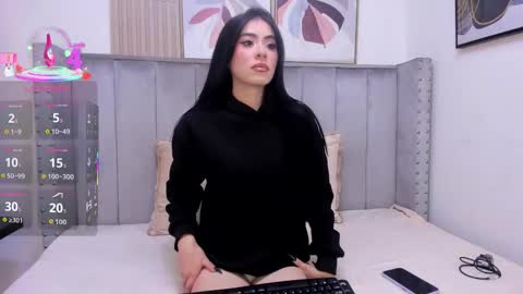 Snapshot of anya_belth chatting on 09.27.25 anya_belth online show from 09.27.25