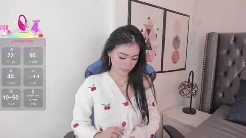 Snapshot of anya_belth chatting on 10.21.25 anya_belth online show from 10.21.25