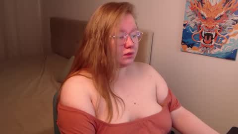 Snapshot of anya_muna chatting on 12.14.24 Anya Muna online show from 12.14.24