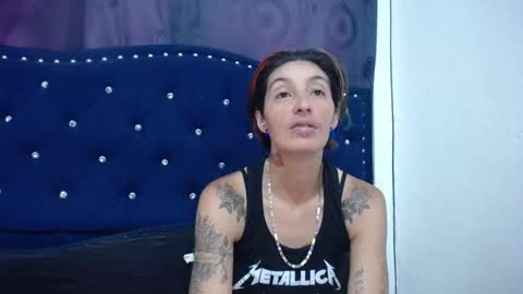 Snapshot of anyu_1306 chatting on 02.02.25 anyu online show from 02.02.25