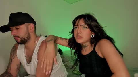 Snapshot of apolorising_ chatting on 09.10.25 Lola  Apolo online show from 09.10.25