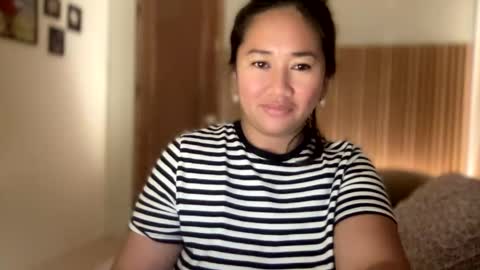 Snapshot of apple_pie_love chatting on 12.23.24 Anika online show from 12.23.24