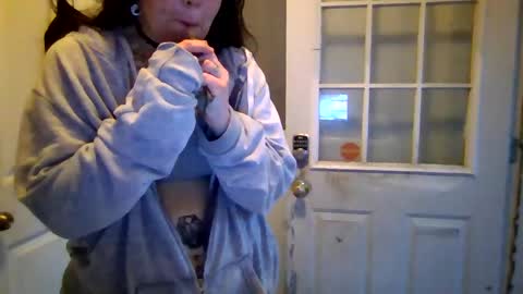 Snapshot of aprilanna chatting on 01.29.25 AnnaApril420 online show from 01.29.25