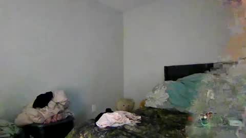 Snapshot of aprilanna chatting on 10.02.25 AnnaApril420 online show from 10.02.25