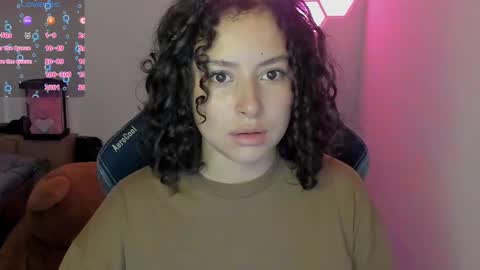 Snapshot of aqua_emilly chatting on 12.16.24 aqua emilly online show from 12.16.24