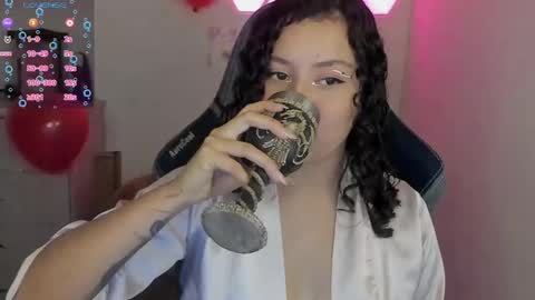 Snapshot of aqua_emilly chatting on 02.15.25 aqua emilly online show from 02.15.25