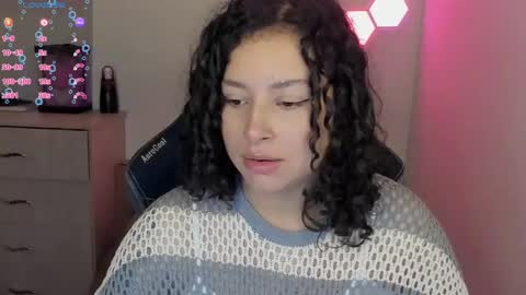 Snapshot of aqua_emilly chatting on 02.21.25 aqua emilly online show from 02.21.25