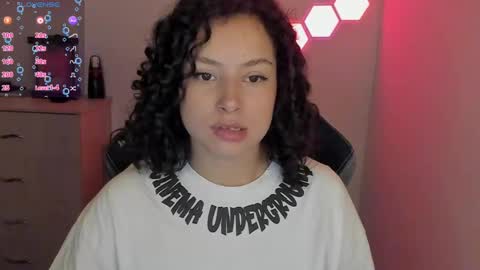 Snapshot of aqua_emilly chatting on 02.24.25 aqua emilly online show from 02.24.25