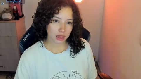 Snapshot of aqua_emilly chatting on 10.03.25 aqua emilly online show from 10.03.25