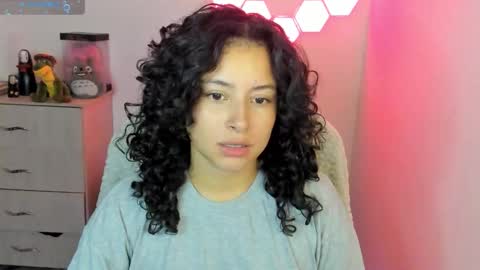 Snapshot of aqua_emilly chatting on 11.04.25 aqua emilly online show from 11.04.25