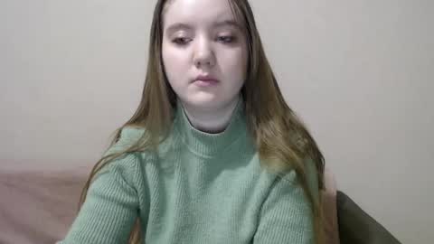 Snapshot of aquanarmin chatting on 12.15.24 Josefin online show from 12.15.24