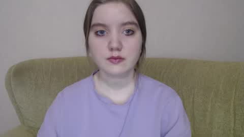 Snapshot of aquanarmin chatting on 12.17.24 Josefin online show from 12.17.24