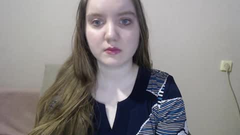 Snapshot of aquanarmin chatting on 01.11.25 Josefin online show from 01.11.25