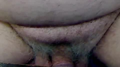 Snapshot of aquietoldman chatting on 10.25.25 aquietoldman online show from 10.25.25