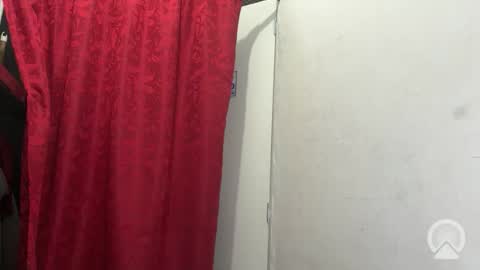 Snapshot of aquilesmade chatting on 09.24.25 Aquilesmade online show from 09.24.25