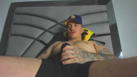 Snapshot of archie_1234 chatting on 09.11.25 Archie online show from 09.11.25