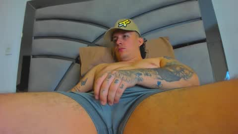 Snapshot of archie_1234 chatting on 10.31.25 Archie online show from 10.31.25