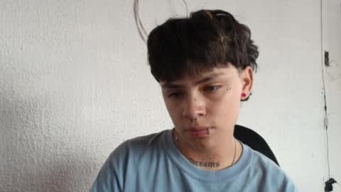 Snapshot of ares_boo chatting on 03.03.25 ares online show from 03.03.25