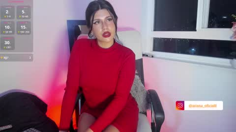 Snapshot of ari_bastett chatting on 09.19.25 Ariana online show from 09.19.25