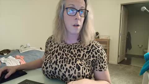 Snapshot of arianna_sinz chatting on 09.13.25 Arianna Sinz online show from 09.13.25