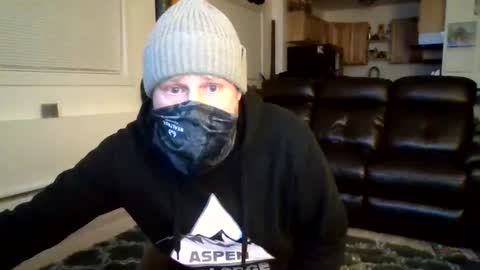 Snapshot of aristaeus33 chatting on 09.28.25 aristaeus33 online show from 09.28.25