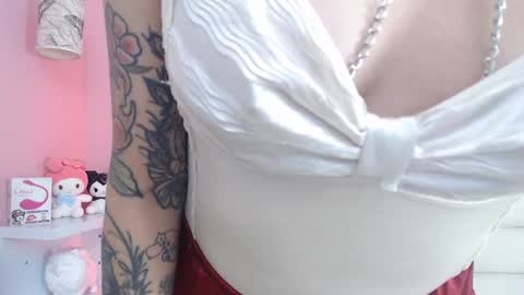 Snapshot of ariyokai chatting on 02.04.25 ariyokai online show from 02.04.25