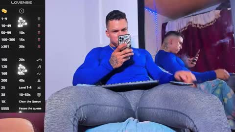 Snapshot of arnold_sexy_hot98 chatting on 01.11.25 arnold sexy hot98 online show from 01.11.25