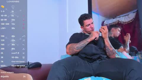 Snapshot of arnold_sexy_hot98 chatting on 03.06.25 arnold sexy hot98 online show from 03.06.25