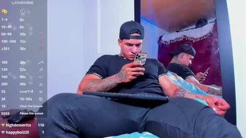 Snapshot of arnold_sexy_hot98 chatting on 03.07.25 arnold sexy hot98 online show from 03.07.25