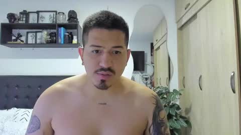 Snapshot of aronwilliams69 chatting on 09.17.25 ARON  Independent model  online show from 09.17.25