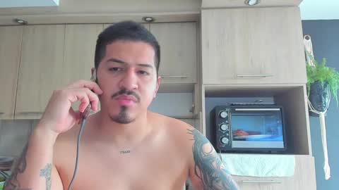 Snapshot of aronwilliams69 chatting on 09.24.25 ARON  Independent model  online show from 09.24.25