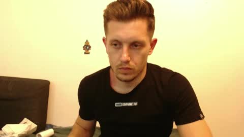 arromwilliam90 online show from 01.19.25