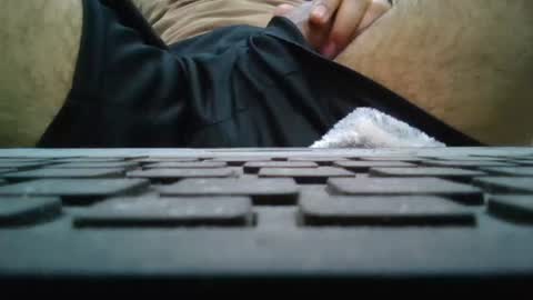 Snapshot of art_max99xxx chatting on 09.11.25 art_max99xxx online show from 09.11.25