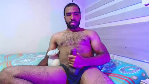 Snapshot of arthur_jamess chatting on 09.23.25 arthur_jamess online show from 09.23.25