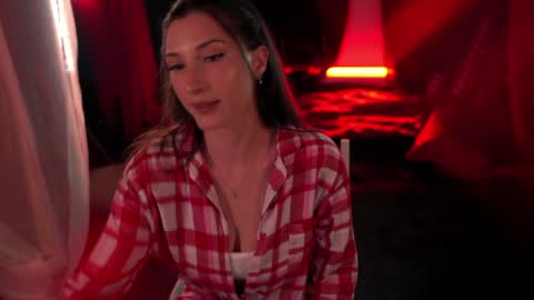 Snapshot of artmarlene chatting on 01.09.25 Marlene online show from 01.09.25