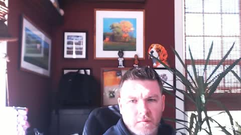 Snapshot of artofsax chatting on 11.01.25 artofsax online show from 11.01.25