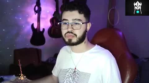 Snapshot of artorias_4 chatting on 12.15.24 artorias 4 online show from 12.15.24