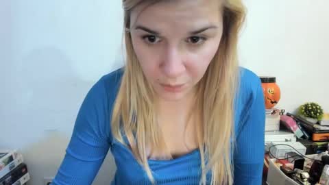 MIA online show from 02.04.25