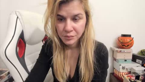 MIA online show from 02.09.25
