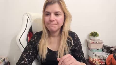 MIA online show from 02.11.25
