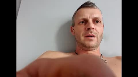 Snapshot of arturporshe69 chatting on 10.30.25 arturporshe69 online show from 10.30.25