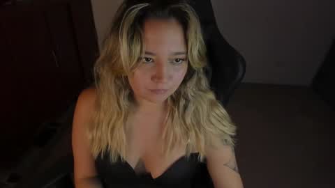 Snapshot of ash_smith1 chatting on 01.15.25 ash_smith1 online show from 01.15.25