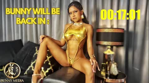 Snapshot of asian_squirt69 chatting on 02.07.25 BUNNY WILDER online show from 02.07.25