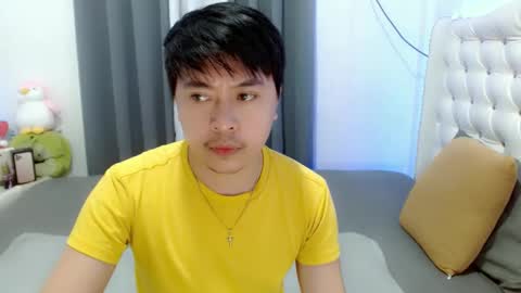 Snapshot of asianroy_x chatting on 03.02.25 Roy online show from 03.02.25