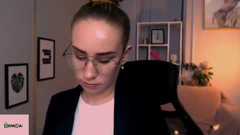 Snapshot of asol_muah chatting on 01.02.25 Asol online show from 01.02.25